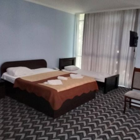 Hotel Georgia Tbilisi Exterior foto